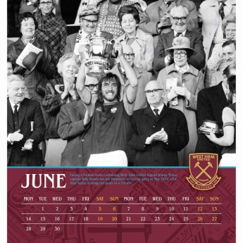 West Ham United настолен календар 2021