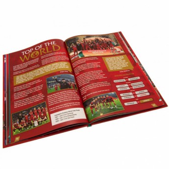 Liverpool FC книга 2021