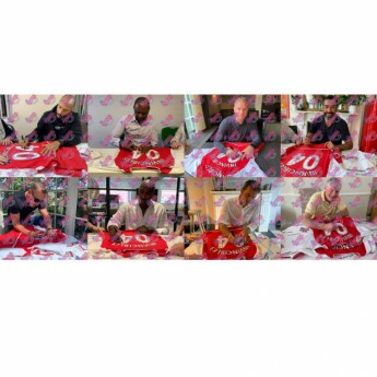 Легенди фланелка с рамка Invincibles 2003-2004 Season Signed Shirt (Framed)