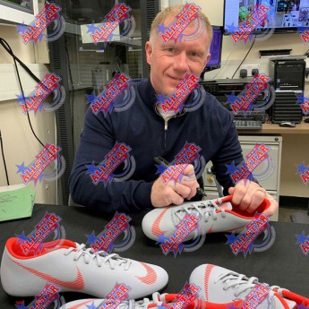 Легенди футболна обувка с рамка Scholes Signed Boot (Framed)