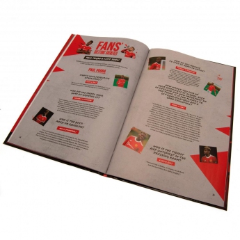 Manchester United книга 2022