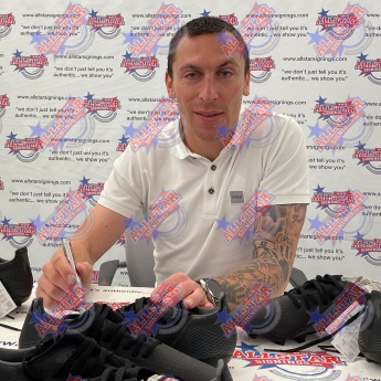 Легенди футболни обувки с рамка Celtic Brown Signed Boot (Framed)