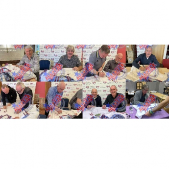 Легенди фланелка с рамка West Ham United 1980 FA Cup Final Signed Shirt (Framed)