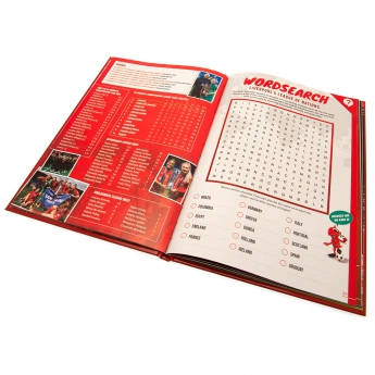 Liverpool FC книга Annual 2023