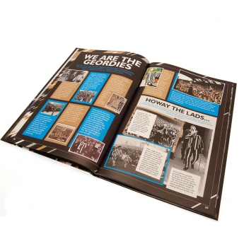 Newcastle United книга Annual 2023