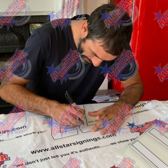 Легенди фланелка с рамка Arsenal FC Pires Signed Shirt (Framed)