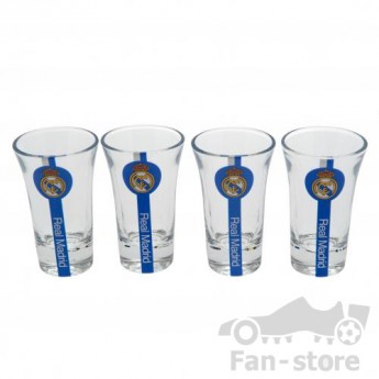 Real Madrid čtyři panáky