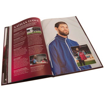 Aston Villa книга Annual 2024 (English)