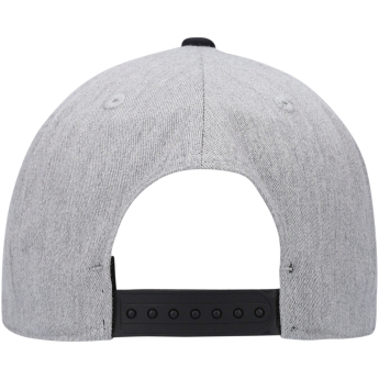 Vegas Golden Knights шапка с козирка flat Three Stripe Hockey