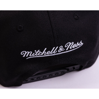 Boston Bruins шапка с козирка flat NHL Team Ground 2.0 Pro Snapback