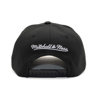 Chicago Blackhawks шапка с козирка flat NHL Team Ground 2.0 Pro Snapback