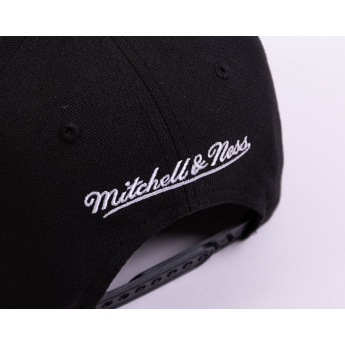 Chicago Blackhawks шапка с козирка flat NHL Team Ground 2.0 Pro Snapback