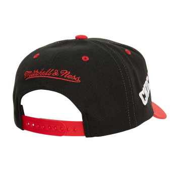 Chicago Blackhawks шапка с козирка flat Overbite Pro Snapback