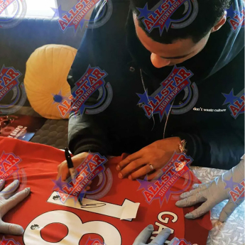 Легенди фланелка с рамка Liverpool FC  2022-2023 Gapko Signed Shirt (Framed)