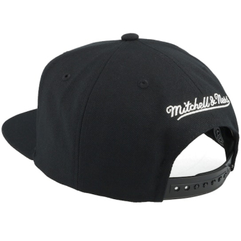 Toronto Maple Leafs шапка с козирка flat Evergreen Black White Snapback