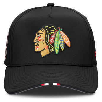 Chicago Blackhawks баскетболна шапка с козирка 2025 Draft Authentic Pro Structured Adjustable
