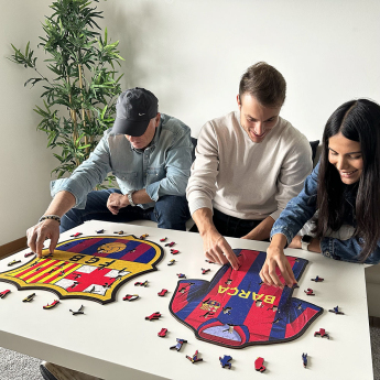 FC Barcelona дървен пъзел Crest 150 pcs