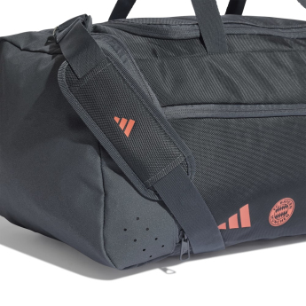 FC Bayern Munich спортна чанта Duffle boonix