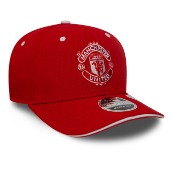 Manchester United баскетболна шапка с козирка 9Seventy Stretch red