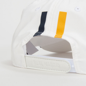 Real Madrid CF баскетболна шапка с козирка No44 Crest white