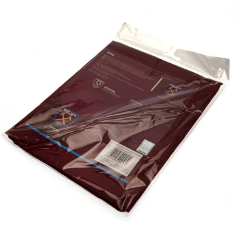 West Ham United знаме crest