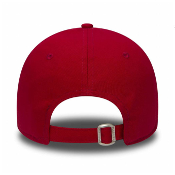 Manchester United баскетболна шапка с козирка New Era 9Forty Red