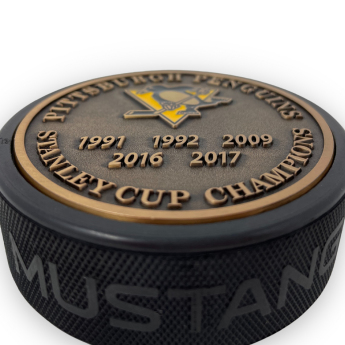 Pittsburgh Penguins шайба Stanley Cup Years Gold Medallion