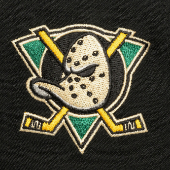 Anaheim Ducks шапка с козирка flat Cream Script Snapback black