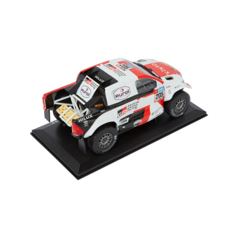 Toyota Gazoo Racing модел 1/24 DAKAR Hilux T1+