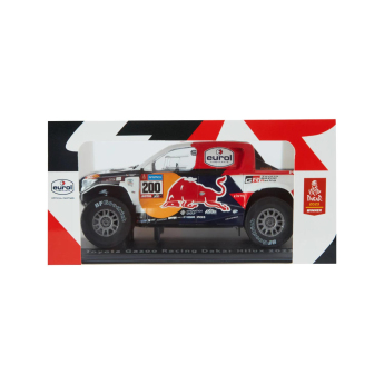 Toyota Gazoo Racing модел 1/24 DAKAR Winner Hilux T1+