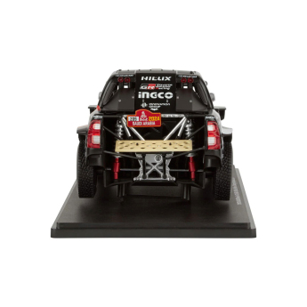 Toyota Gazoo Racing модел 1/18 DAKAR Hilux T1U