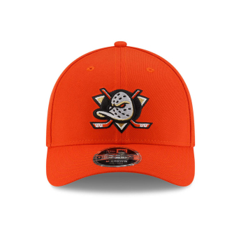 Anaheim Ducks баскетболна шапка с козирка New Era 940MC orange