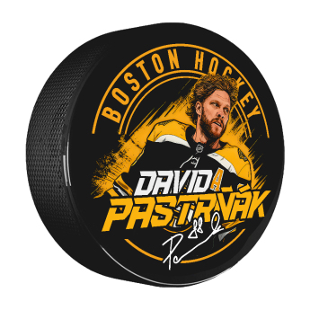 Boston Bruins шайба David Pastrňák #88 Town Exclusive Collection