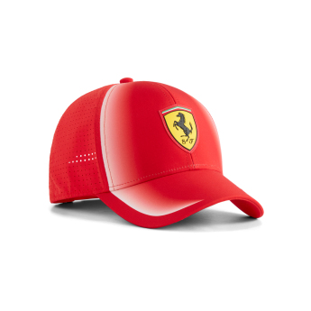 Ferrari детска бейзболна шапка с козирка official Teamline Replica F1 Team 2026