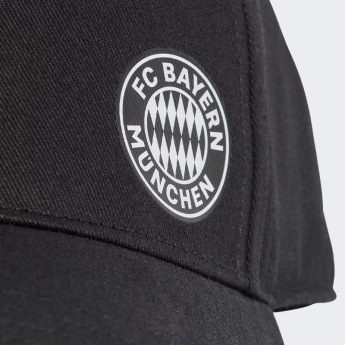 FC Bayern Munich баскетболна шапка с козирка Small Logo black