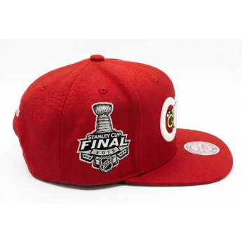 Chicago Blackhawks шапка с козирка flat Winners Circle Snapback red
