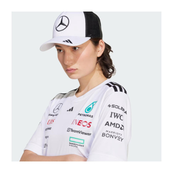 Mercedes AMG Petronas баскетболна шапка с козирка Star Trucker white F1 Team 2025