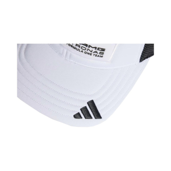 Mercedes AMG Petronas баскетболна шапка с козирка Logo Trucker white F1 Team 2025