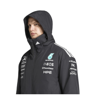 Mercedes AMG Petronas мъжко яке с качулка Rain black F1 Team 2026