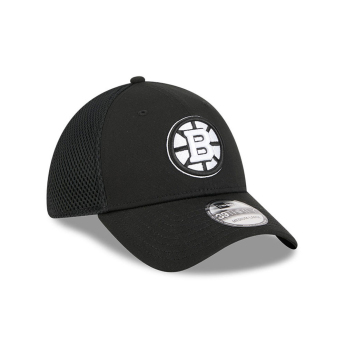 Boston Bruins баскетболна шапка с козирка NEW ERA 3930 neo black