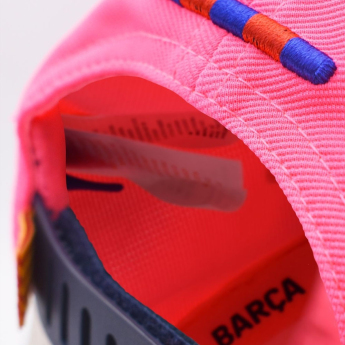 FC Barcelona детска бейзболна шапка с козирка Barca fucsia