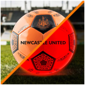 Newcastle United топка LED Glow Football
