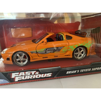 Модели на автомобили и мотоциклети модел 1/24 Fast & Furious Toyota Supra 1995