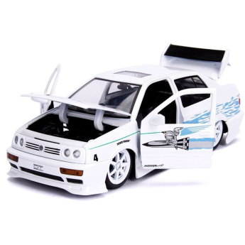 Модели на автомобили и мотоциклети модел 1/24 Fast & Furious VW Jetta 1995
