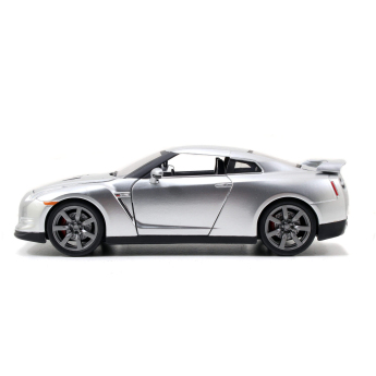 Модели на автомобили и мотоциклети модел 1/24 Fast & Furious Nissan GT-R Silver 2009 Brian