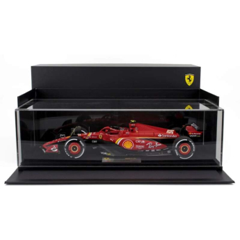 Модели на автомобили и мотоциклети модел 1/18 LookSmart Scuderia Ferrari SF-24 C. Sainz Australia GP 2024 Winner