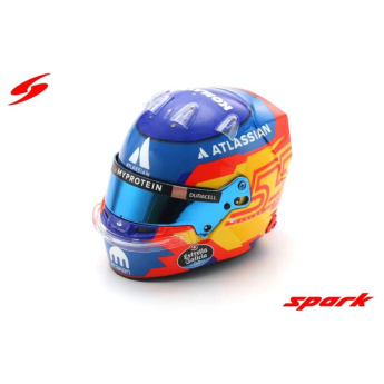 Модели на автомобили и мотоциклети модел на каска 1:5 Carlos Sainz F1 2025