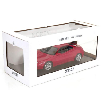 Модели на автомобили и мотоциклети модел 1/18 GTV 1999 red