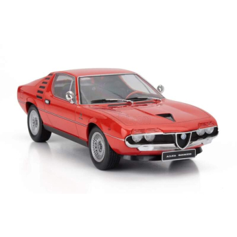 Модели на автомобили и мотоциклети модел 1/18 Alfa Romeo Montreal 1970 red