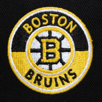 Boston Bruins баскетболна шапка с козирка Double Clutch Pro Snapback